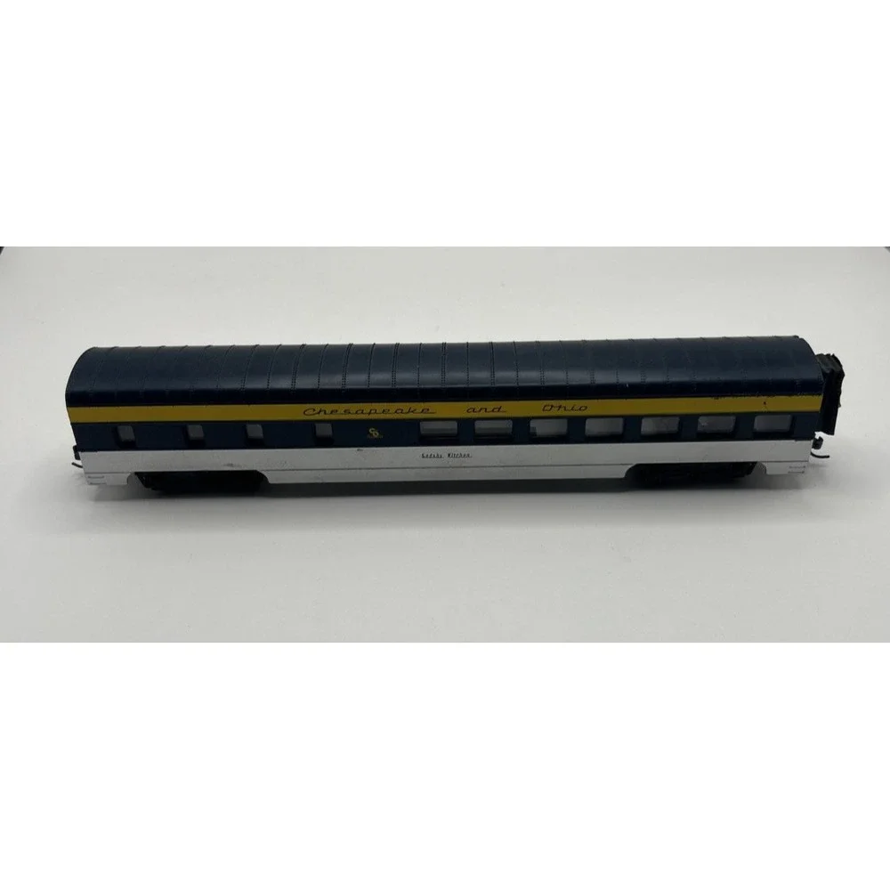 CON-COR 1/87 Scale 72‎ FT. HO PASSENGER CAR CHESAPEAKE & OHIO